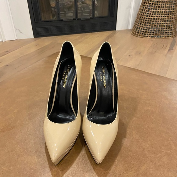 Saint Laurent Janis Platform Pump - Picture 6 of 16